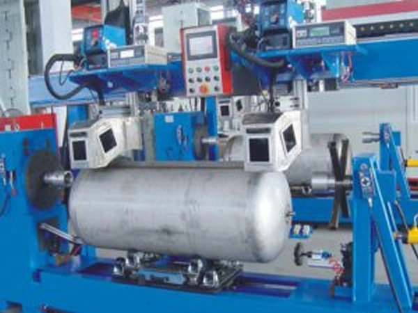 Welding robots, automatic welding machines