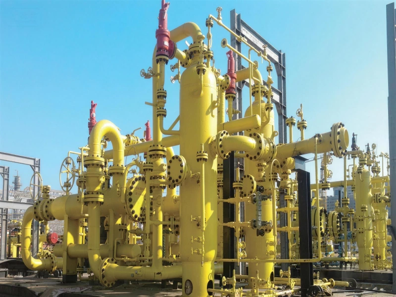 Semiconductors and Microelectronics: Strong Adaptability to Environment and Process