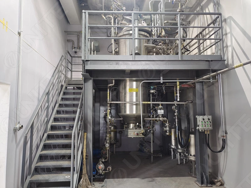 Pressure candle filter for high purity liquid filtration